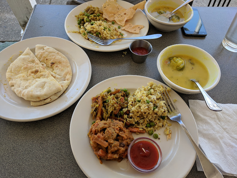 Aladdin Mediterranean Grill photo 5