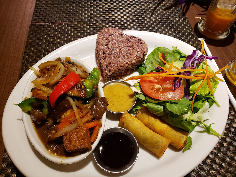Annapurna’s World Vegetarian Café photo 4