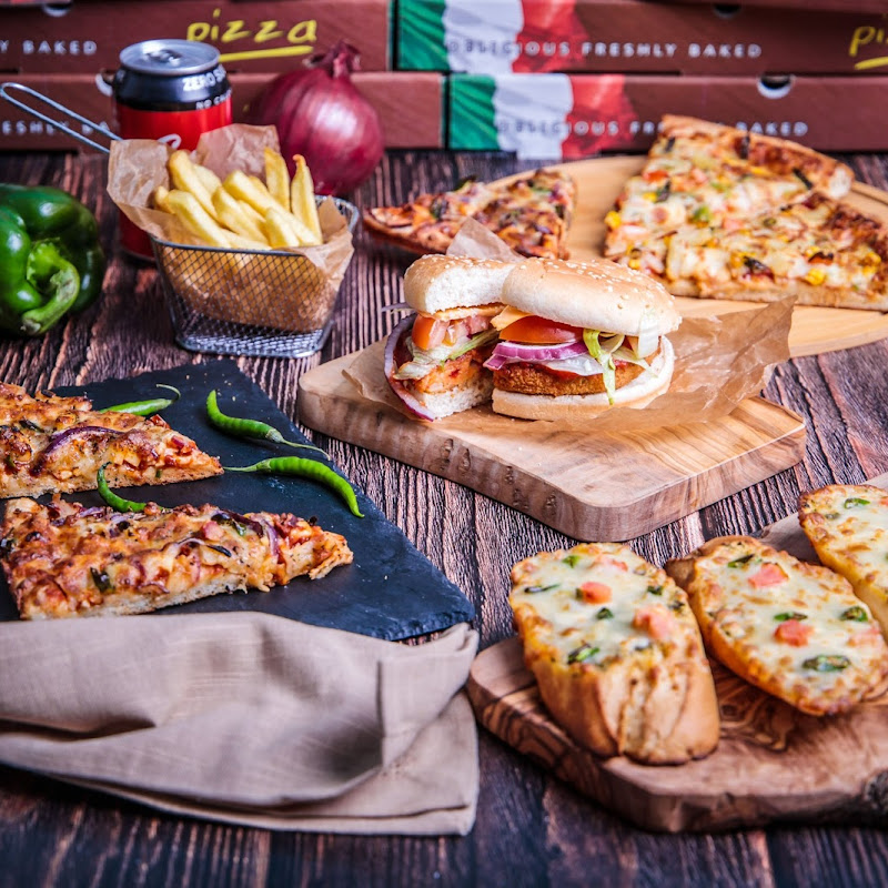 BJ's Pizza (Pure Vegetarian) photo 3