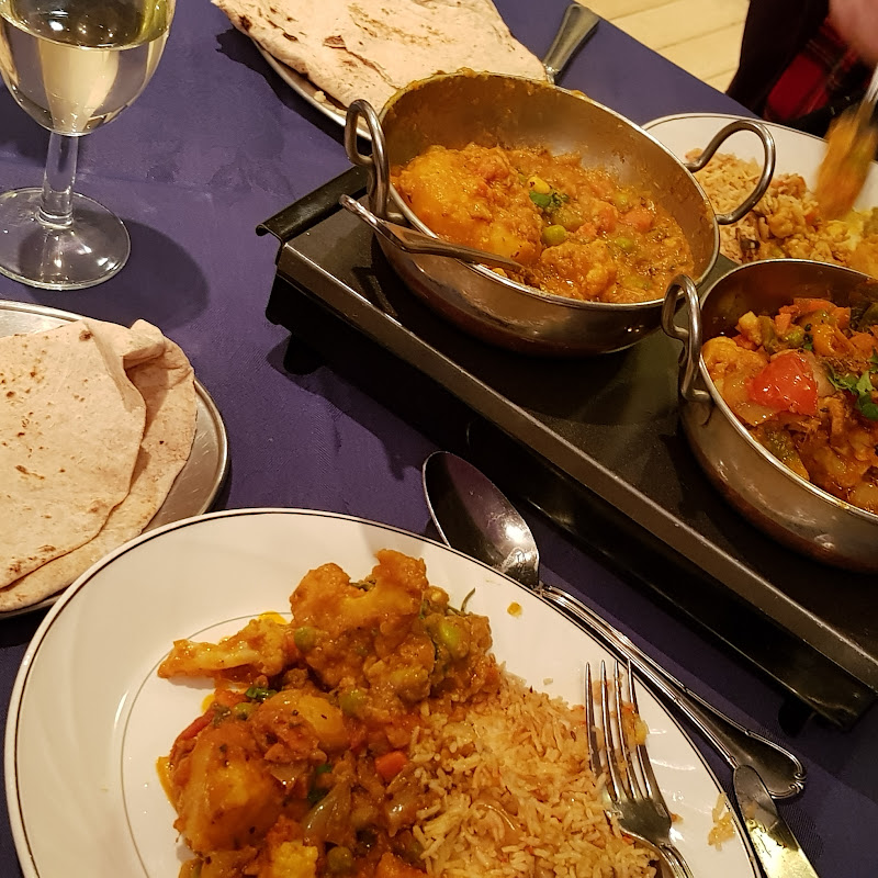 Borders Hot Cuisine photo 1