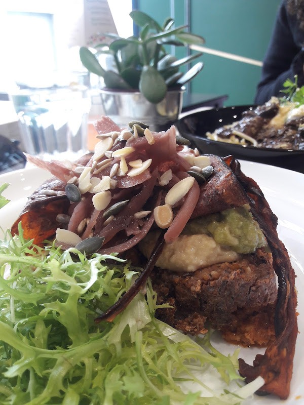 Bric Cafe~Bagel~Crepe~wrap, salads &coffee house photo 4
