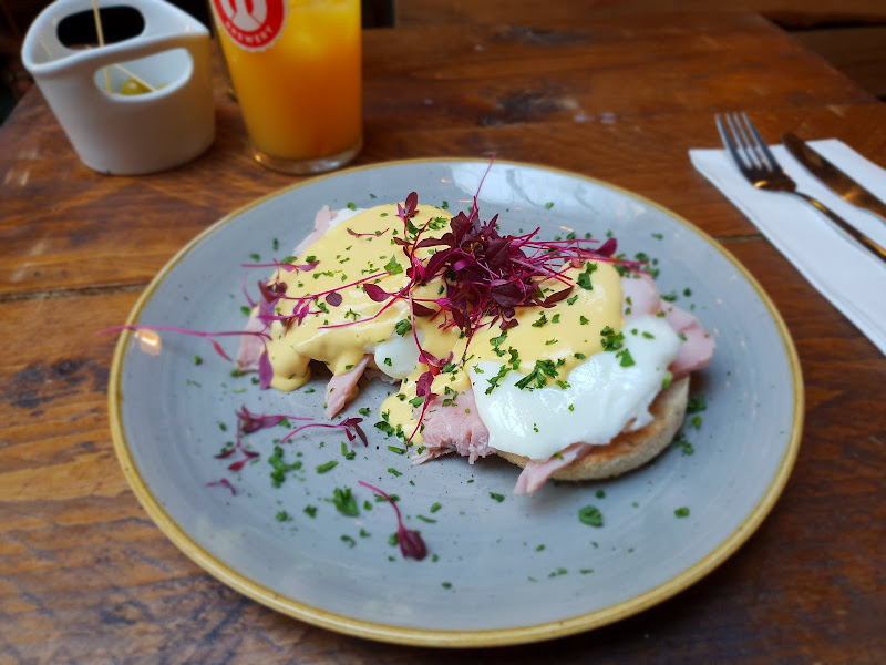 Bungaroosh Cafe Bistro photo 5