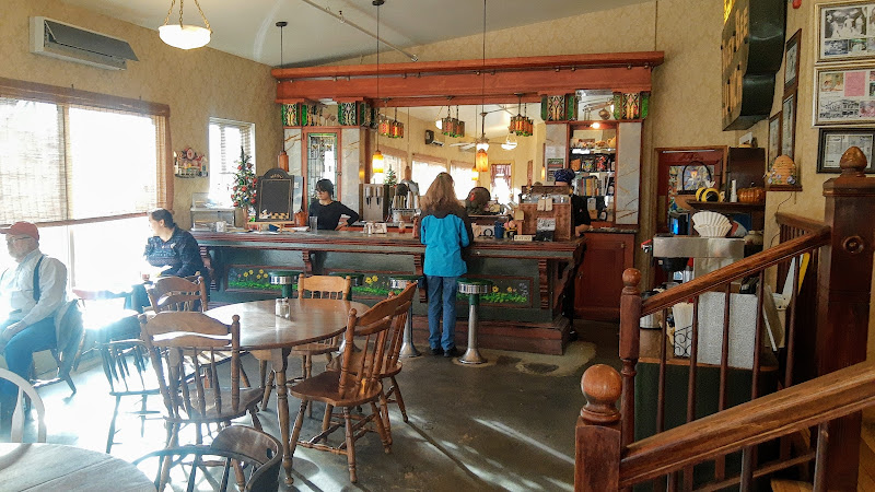 Busy Bee Cafe photo 1