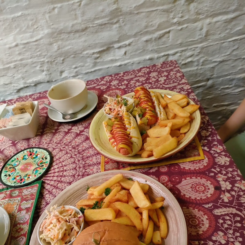 Cafe Shanti