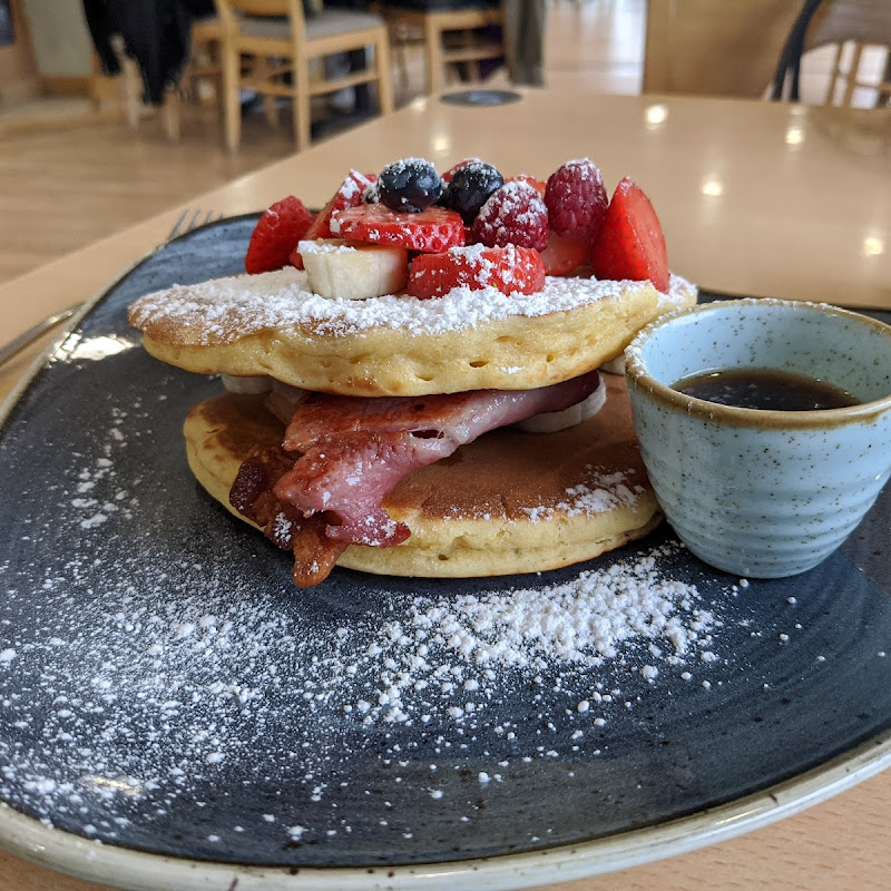 Cafe Vic-Ryn