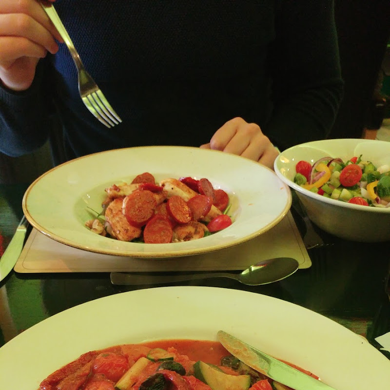 Carlo's Restaurant