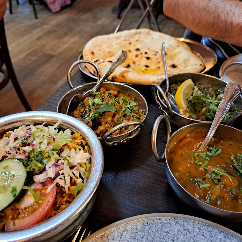Castle View Indian Cuisine photo 4