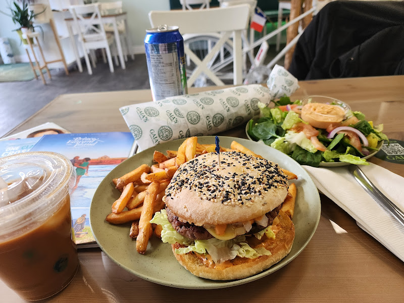 Cedar's Eatery photo 3