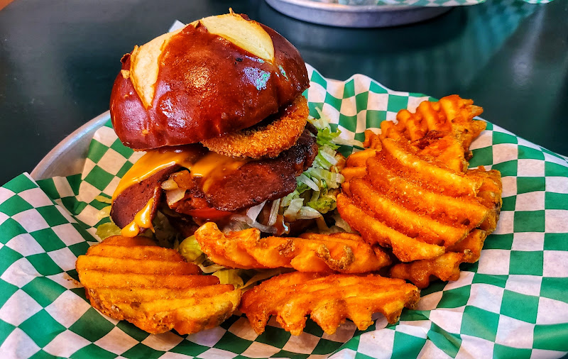 Cheeze Factory Restaurant photo 3
