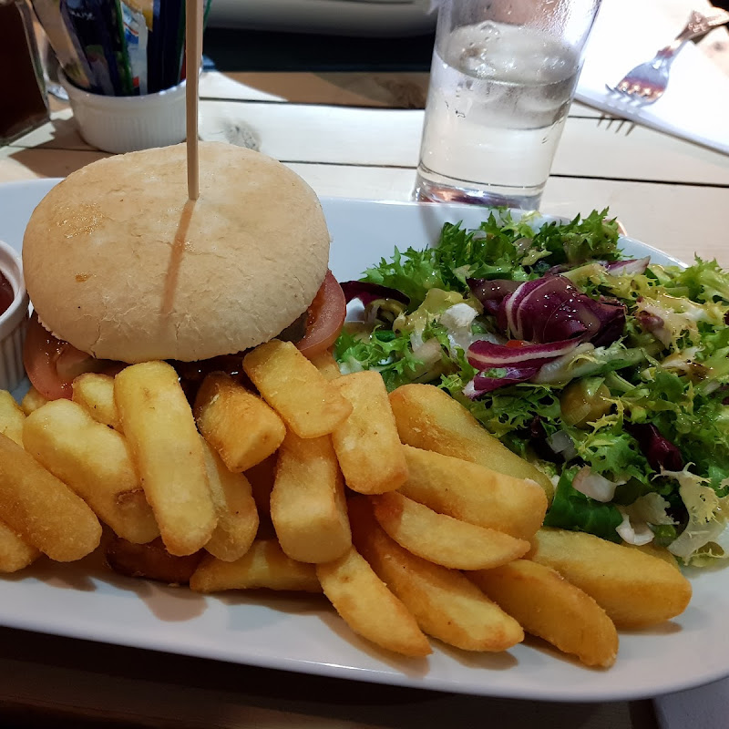 Cross Keys Inn Ettrickbridge - Scotland's "Pub of the Year 2023 & 2024"