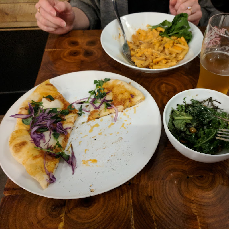 Die Pie Vegan Pizza Delivery + Restaurant photo 2