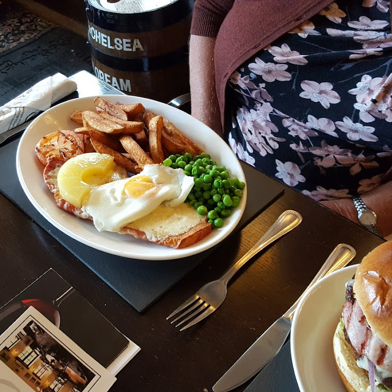 Eagle & Child Inn
