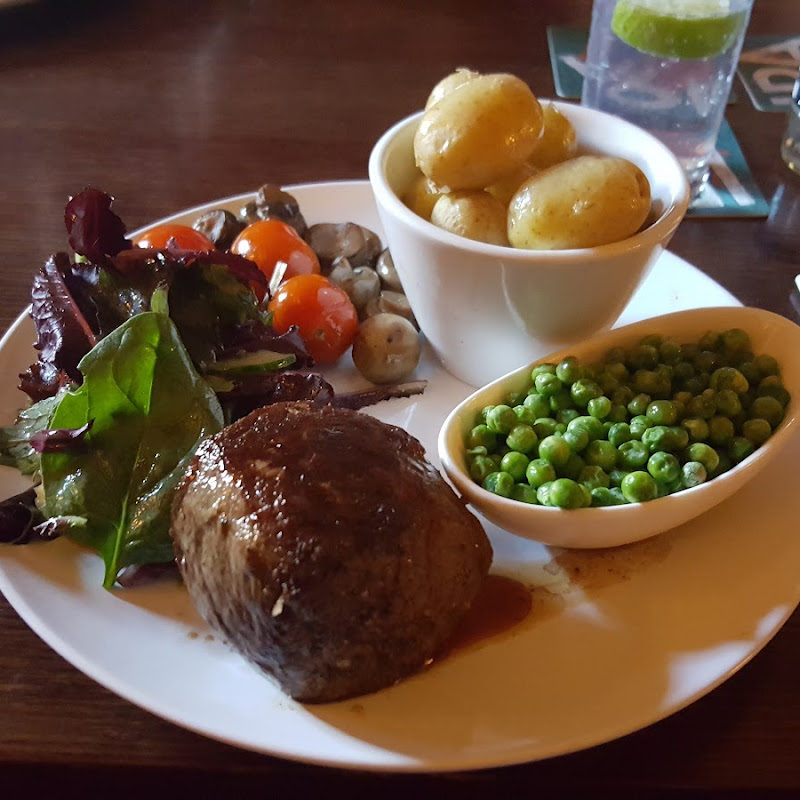 Eat at No 5 photo 2
