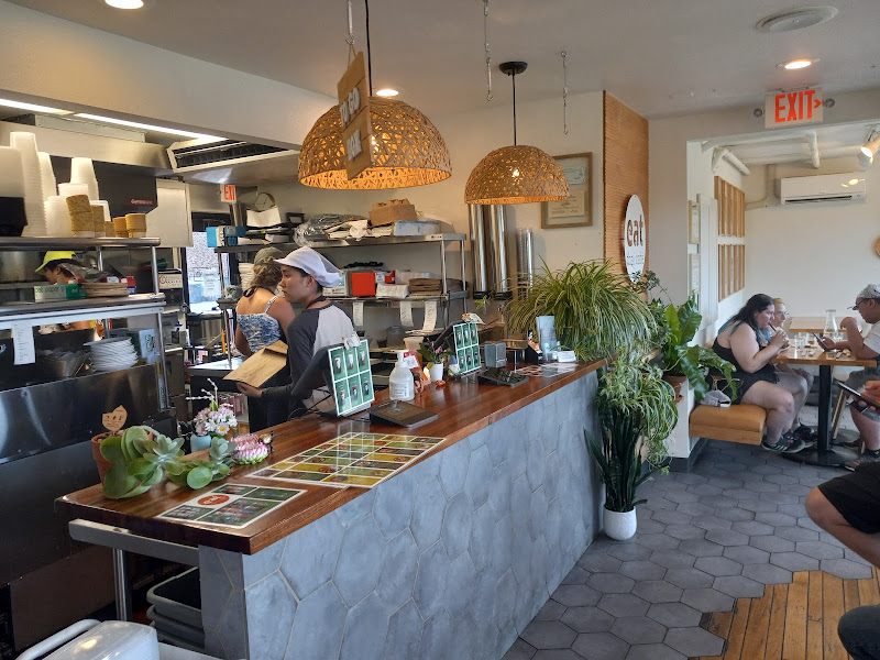 EAT Thai Cafe photo 1