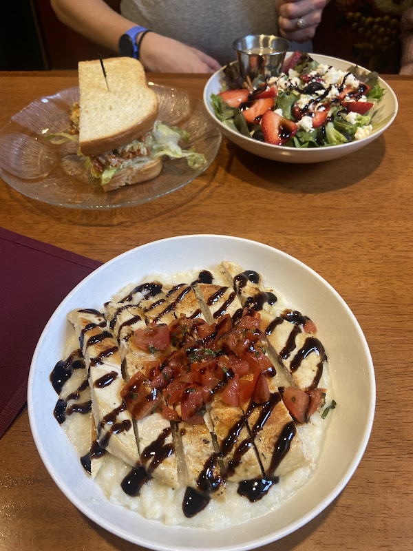 EAT Thai Cafe photo 5