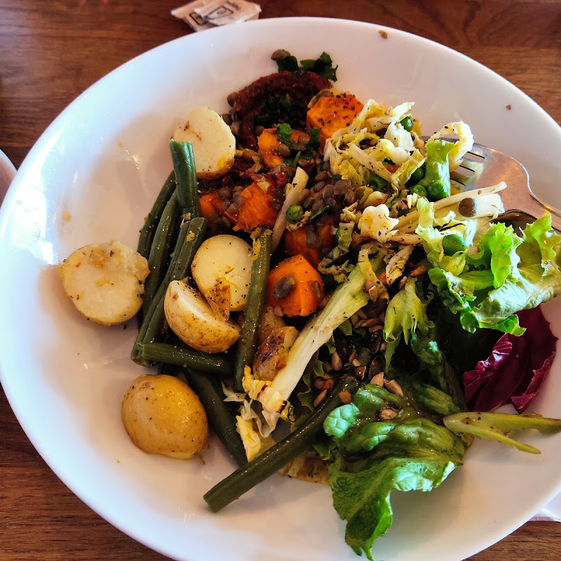 Fig & Olive photo 1
