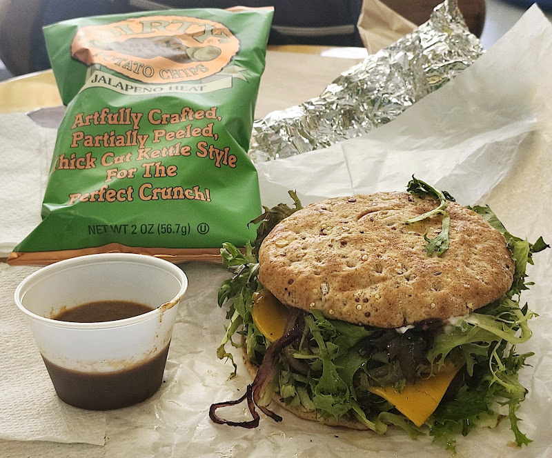 Good Foods Vegan/Vegetarian Deli
