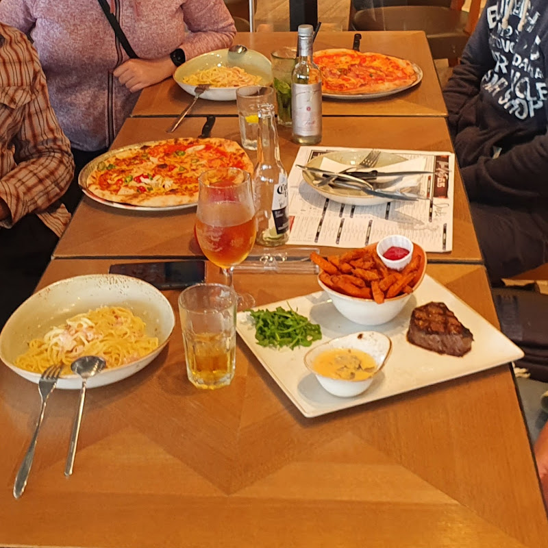 Gumaan Kitchen - An Indian Takeaway photo 2