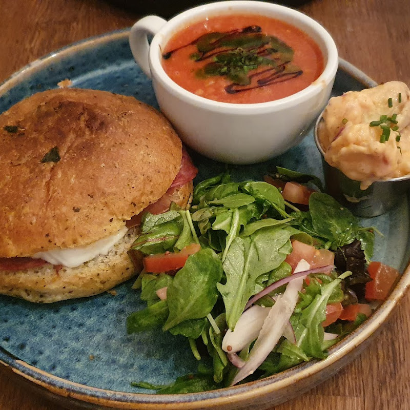 Gusto & Relish