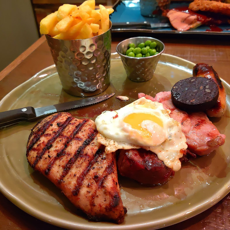Harvester Borderer Newport photo 2