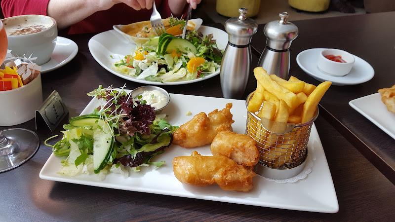 Harvester Broxden Manor Perth photo 4