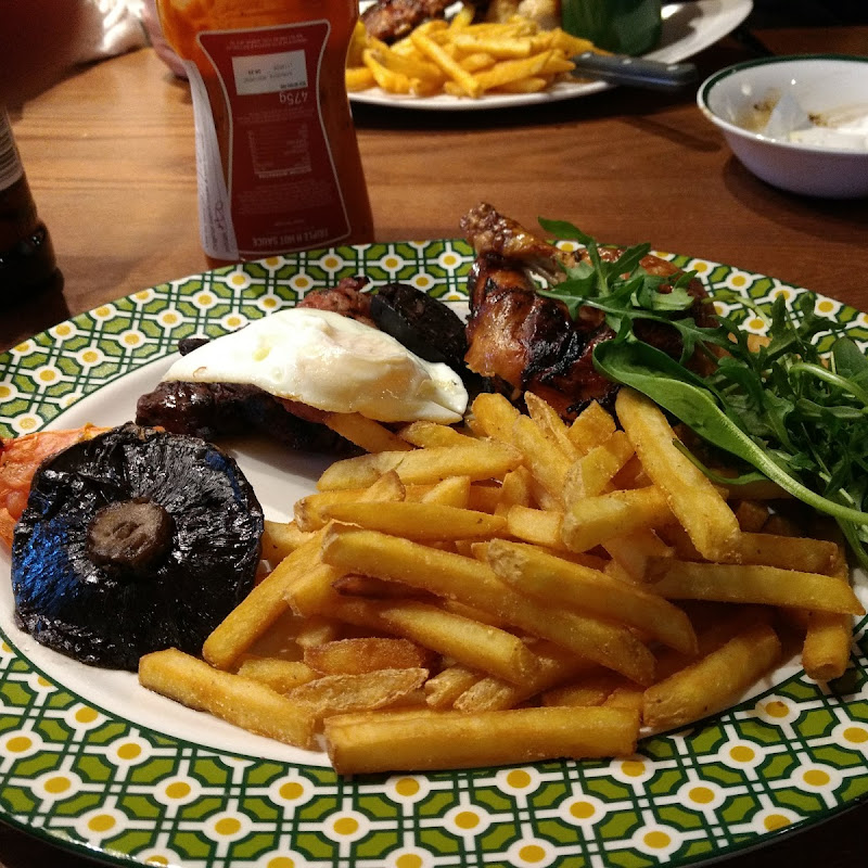 Harvester Pontypool