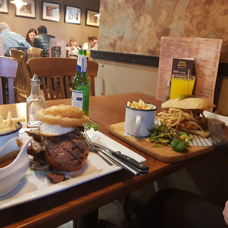 Hickory's Smokehouse & Grill