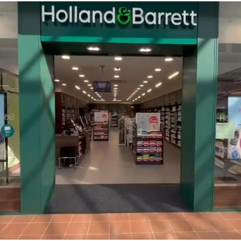 Holland & Barrett - Livingston