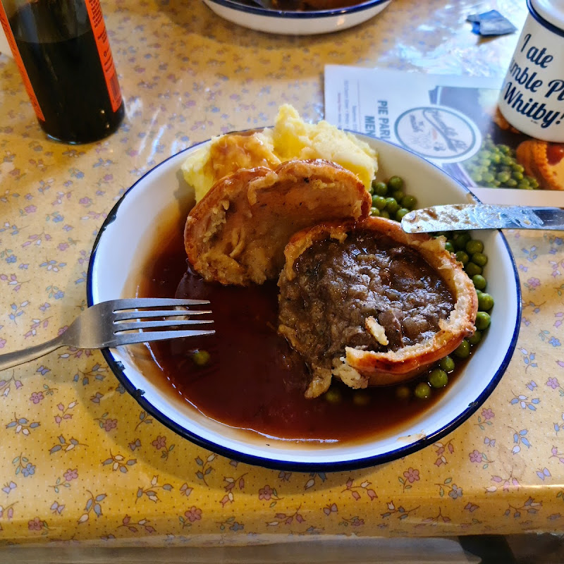 Humble Pie n Mash