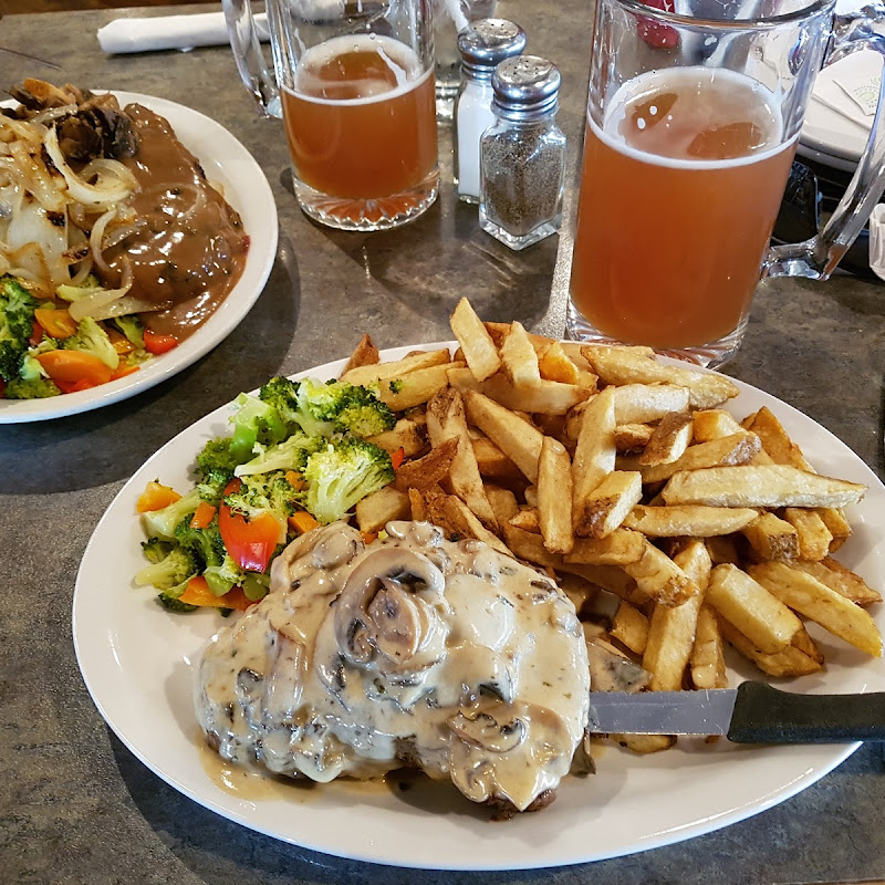 Hunter's Ale House photo 1
