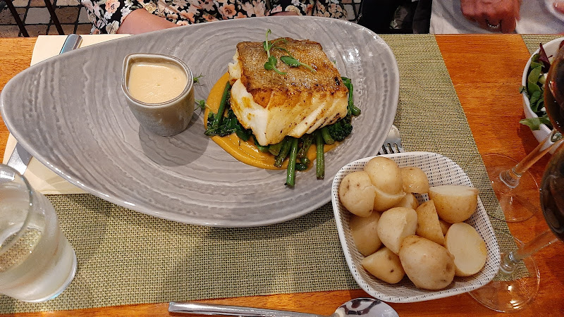 Inish Fusion wine bar and bistro photo 5