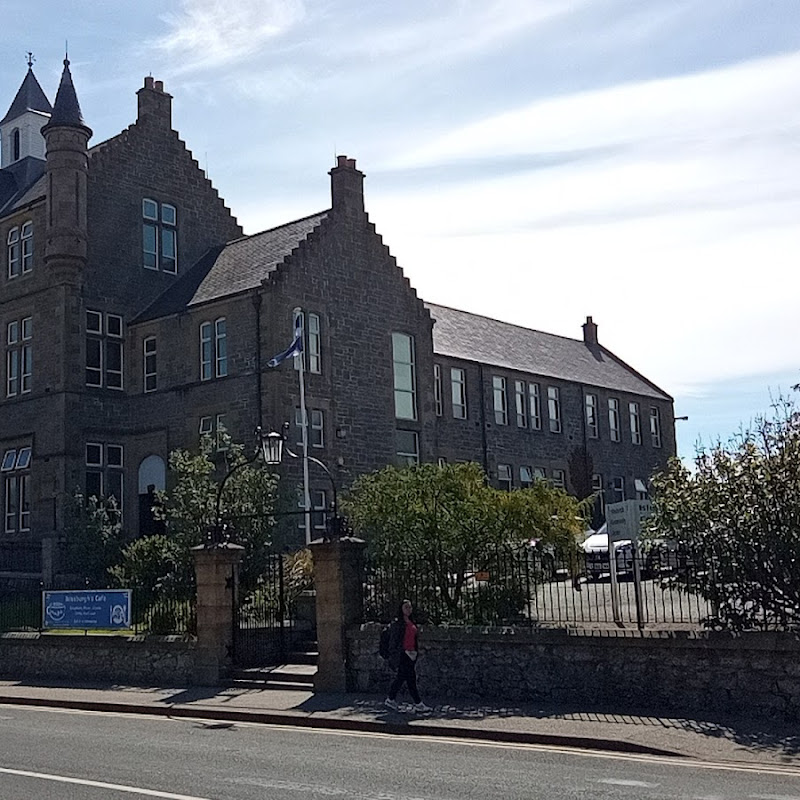 Islesburgh Community Centre photo 2
