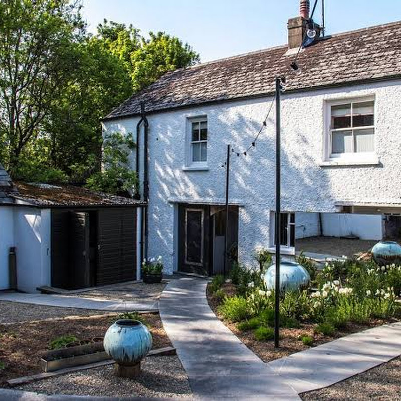 Llys Meddyg Hotel & Restaurant
