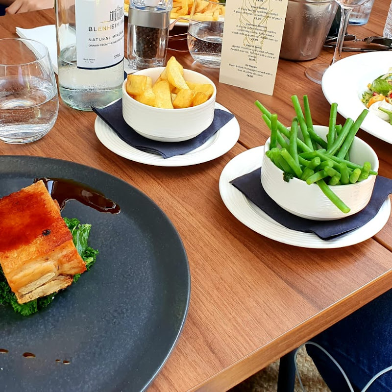 Loxleys Restaurant & Wine Bar