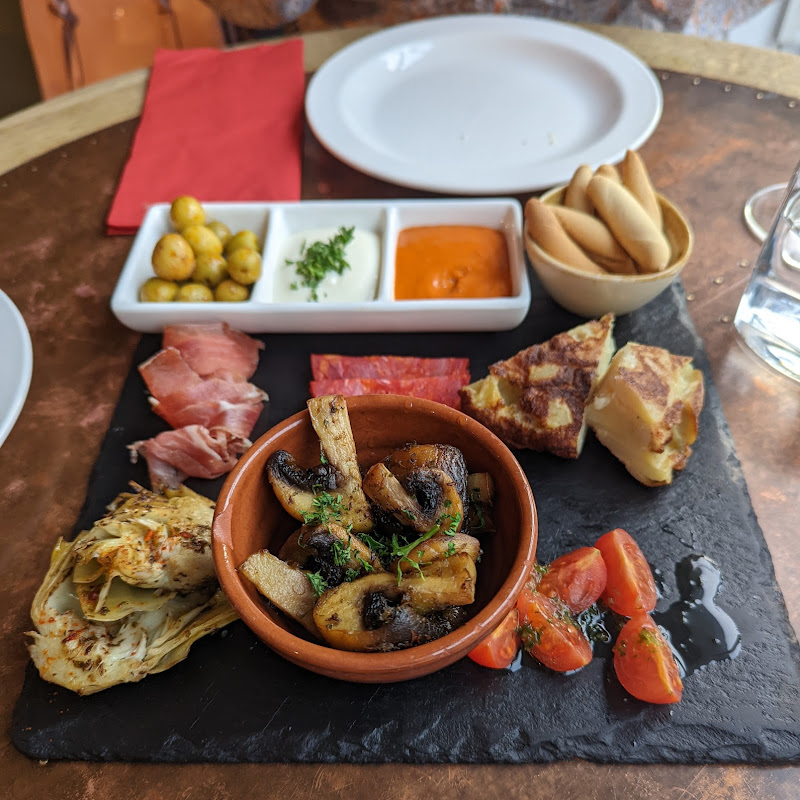 Loxleys Restaurant & Wine Bar photo 2