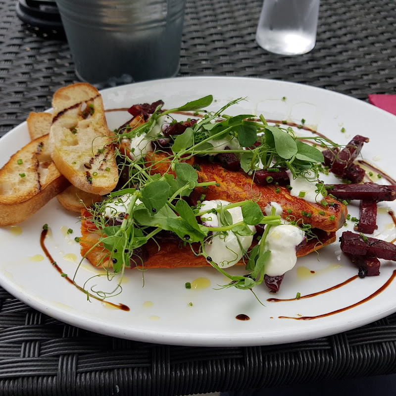 Lucia Wine Bar & Grill photo 5