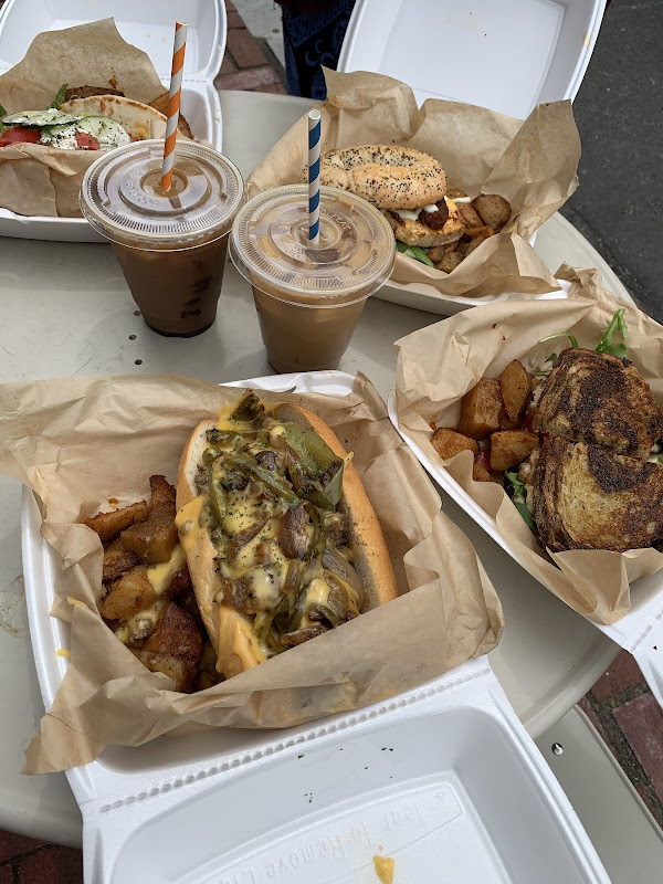 LUHV Factory & Vegan Bistro photo 5
