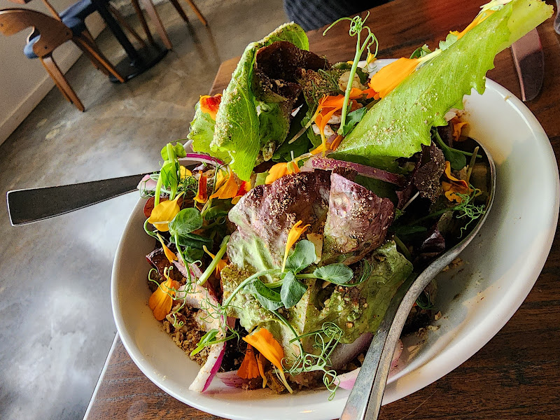 Lunchtime Global photo 5