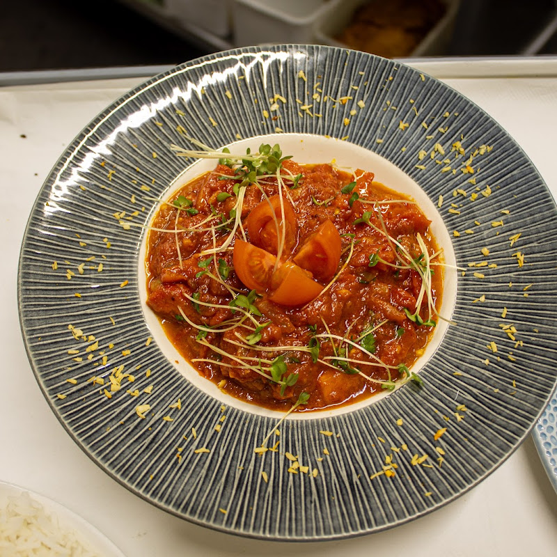 Macraj Indian Restaurant & Takeaway