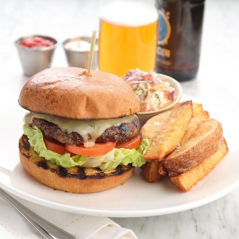 Midlo Bistro
