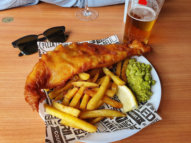Moray Food Plus photo 3