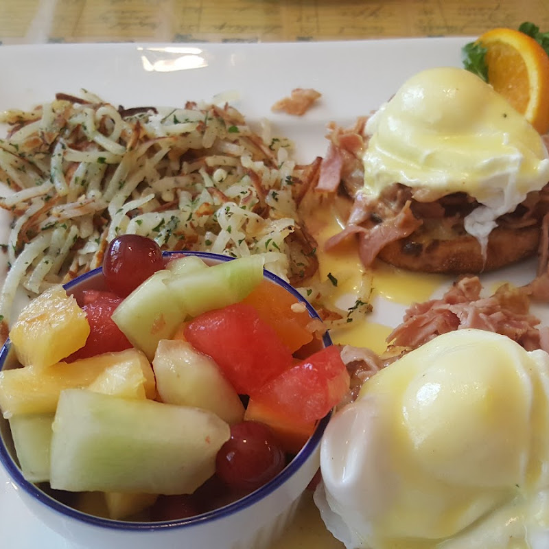 Must Be The Lunch photo 3