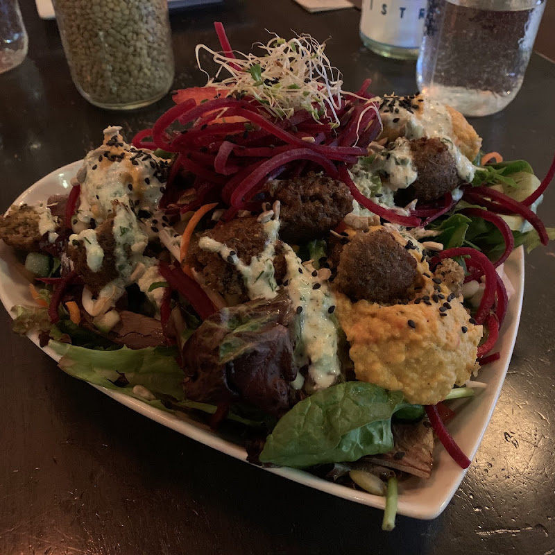 Nourish Bistro Banff