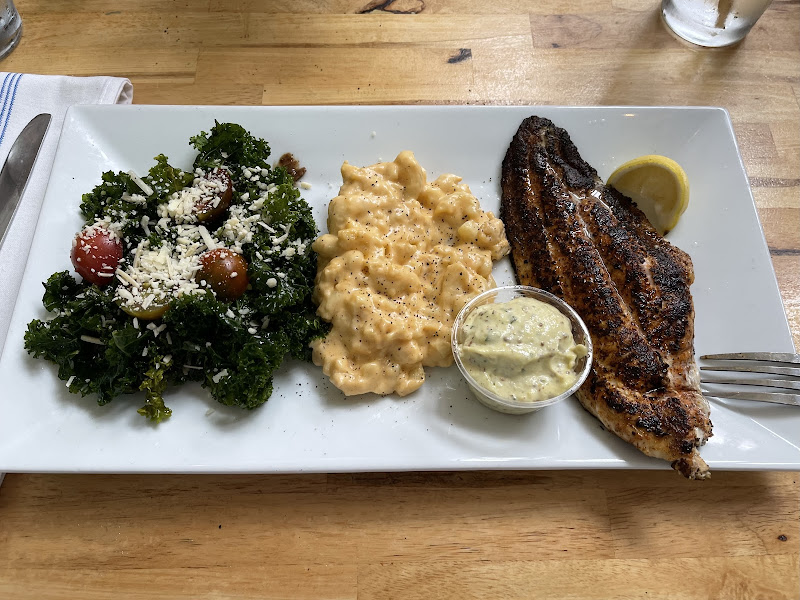 Oak Tree Bistro photo 1