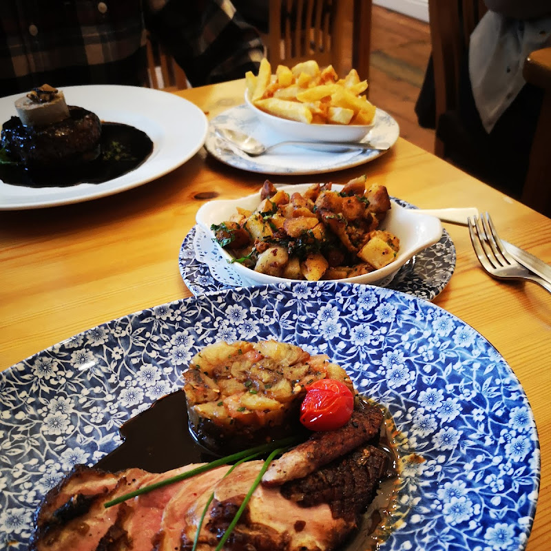 Pant-y-Gwydr restaurant photo 1
