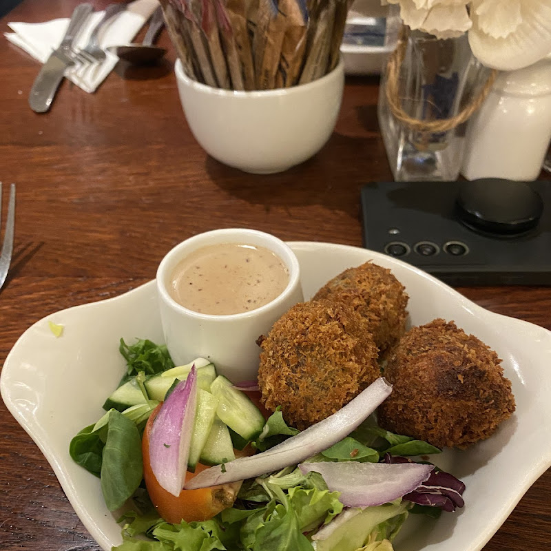 Pirnhall Inn Brewers Fayre photo 2