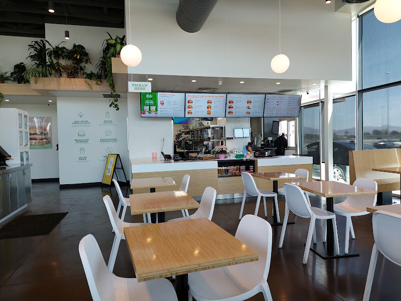 Plant Power Fast Food photo 3