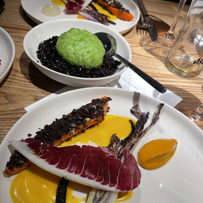 Plates Restaurant & Food Studio