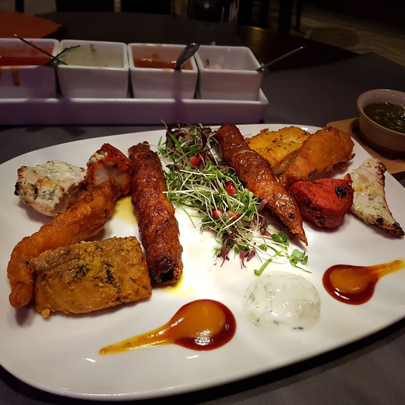 Radhuni Restaurant Bedford | Indian Restaurant in Bedford