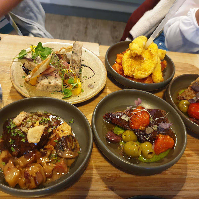 Relish Cafe & Sandwich Bar photo 2